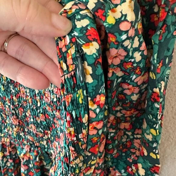 J Crew Smocked V Neck Long Sleeve Micro Floral Ruffle Midi Dress Green Size M - Picture 8 of 12